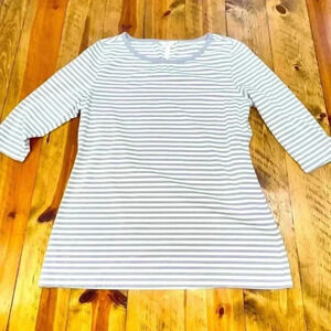 Matilda Jane striped pull over gray white striped 3/4 sleeves Super cute &comfy